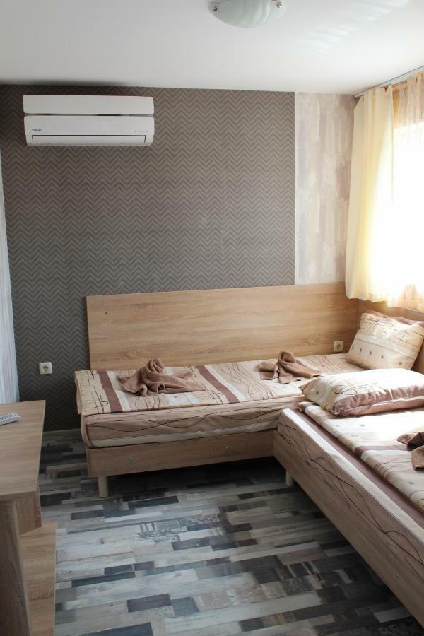 Guest House Valiland Balgarevo Kültér fotó