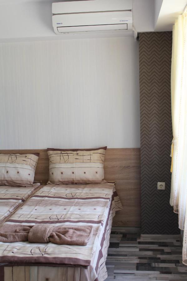 Guest House Valiland Balgarevo Kültér fotó